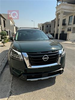نیسان پاسفایندەر